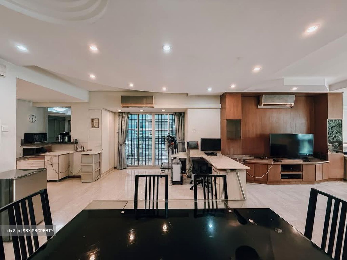 Crystal Court (D10), Apartment #547150881